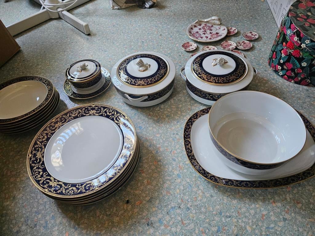 Suisse Langenthal Luxe Servies - Blauw met Goud - Z.G.A.N., Ophalen