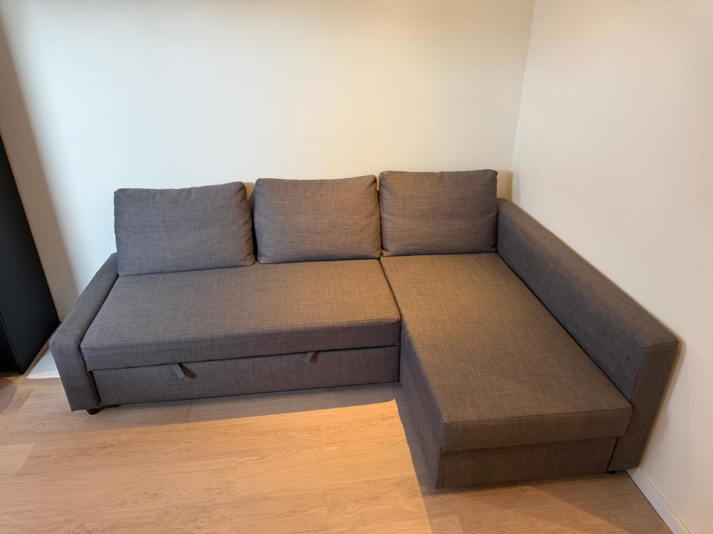 IKEA FRIHETEN Hoekbank met slaapfunctie en opbergruimte, Ophalen, Tweepersoons, Zo goed als nieuw, Overige maten