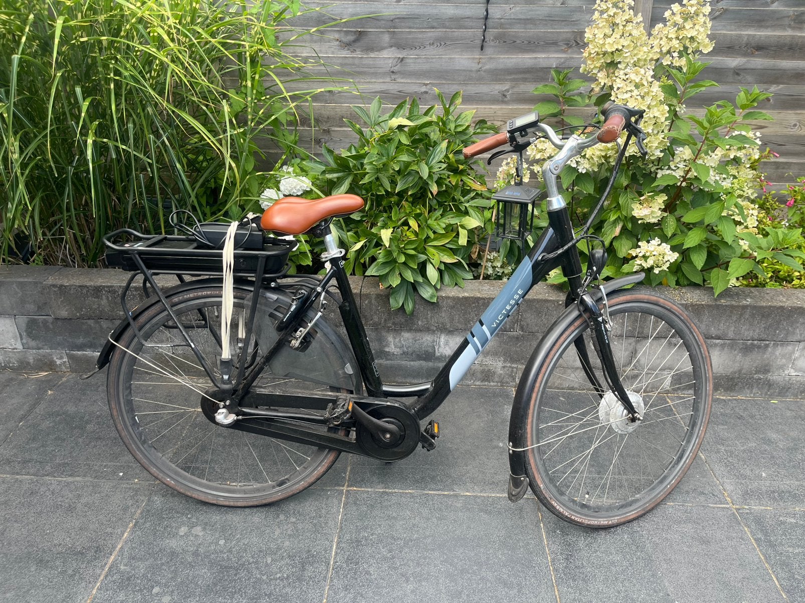 Set elektrische fietsen met wat werk!, Versnellingen, Zo goed als nieuw, 53 tot 57 cm, Ophalen