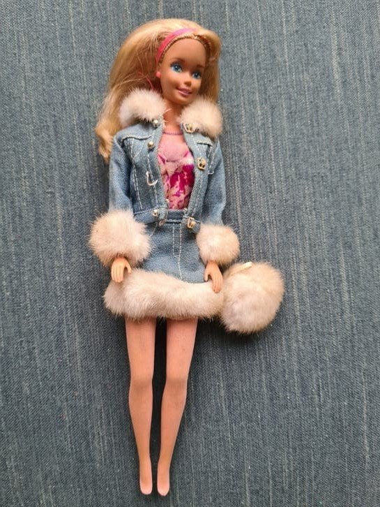 vintage BARBIE Mattel FASHION AVENUE blue eyes 1995, Kinderen en Baby's, Speelgoed | Poppen, Ophalen of Verzenden, Gebruikt, Barbie