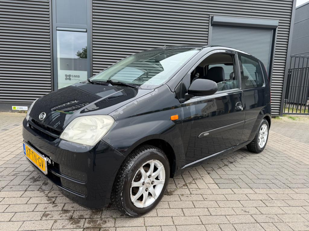 Daihatsu Cuore 1.0 3D 2006 Zwart, Auto's, Daihatsu, 600 kg, 18 €/maand, Cuore, Zwart