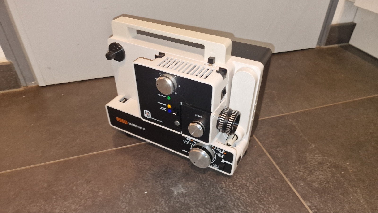Eumig mark 610D, Ophalen of Verzenden, Zo goed als nieuw