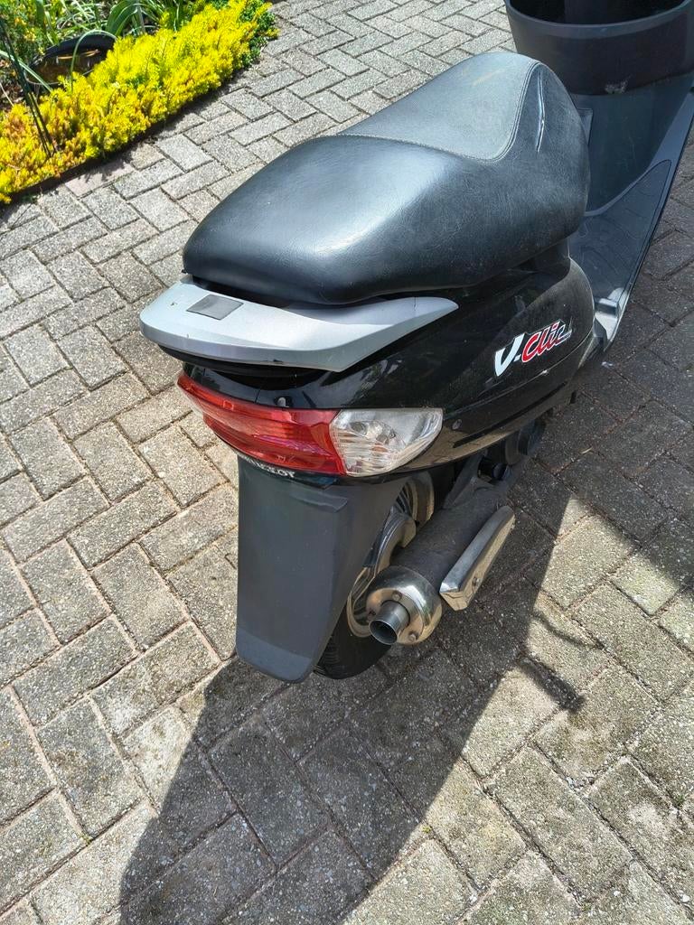 Peugeot V-Clic uit 2011 - Start niet, voor onderdelen, Fietsen en Brommers, Ophalen, Gebruikt, Overige typen, Peugeot
