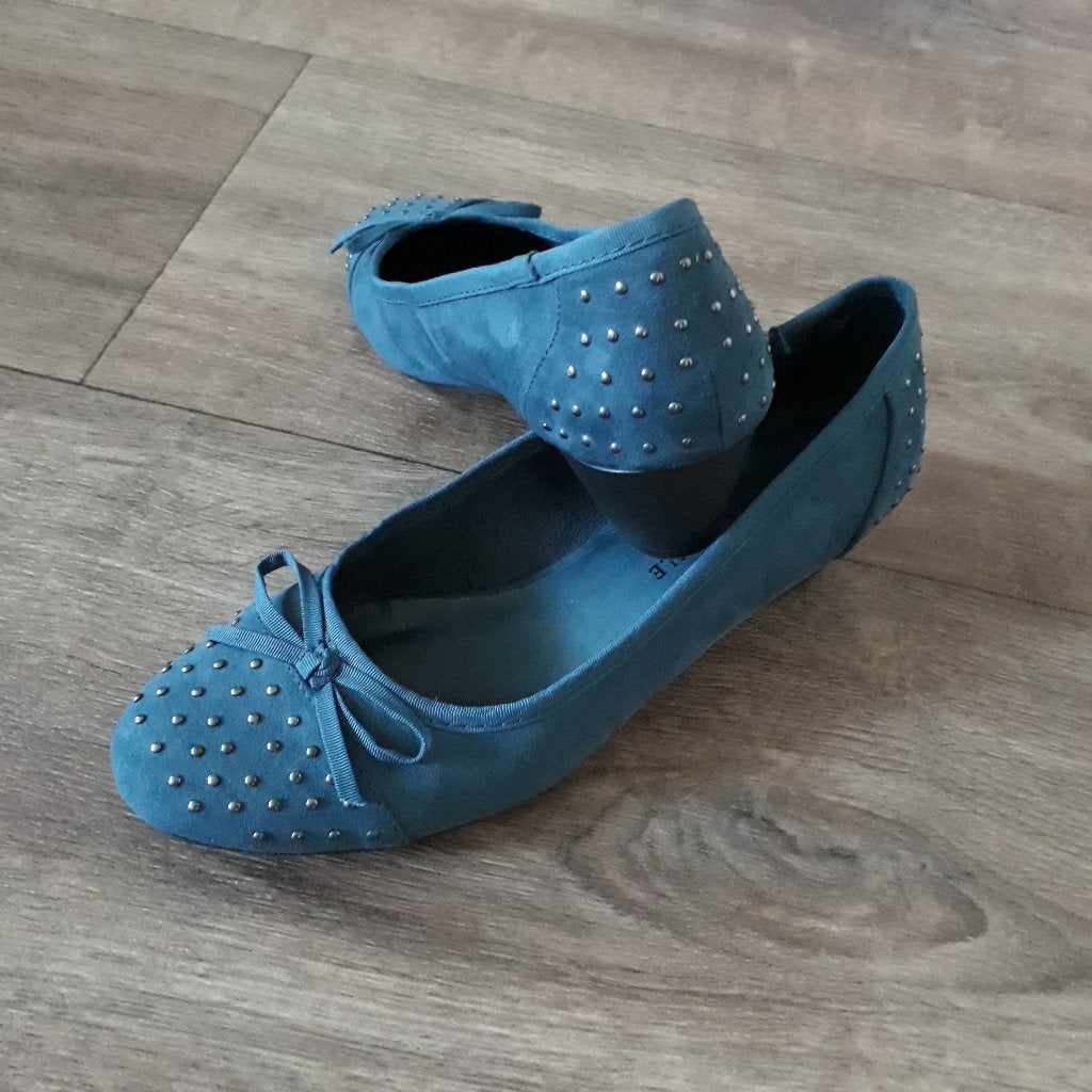 blauwe pumps mt 39, Kleding | Dames, Schoenen, Pumps, Blauw, Ophalen of Verzenden, Trend One
