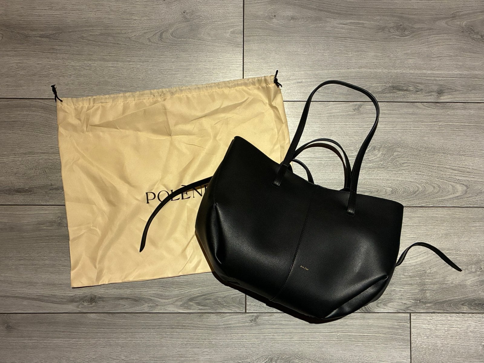 Polène Cyme tas in zwart, Sieraden, Tassen en Uiterlijk, Ophalen of Verzenden, Zo goed als nieuw, Zwart, Shopper