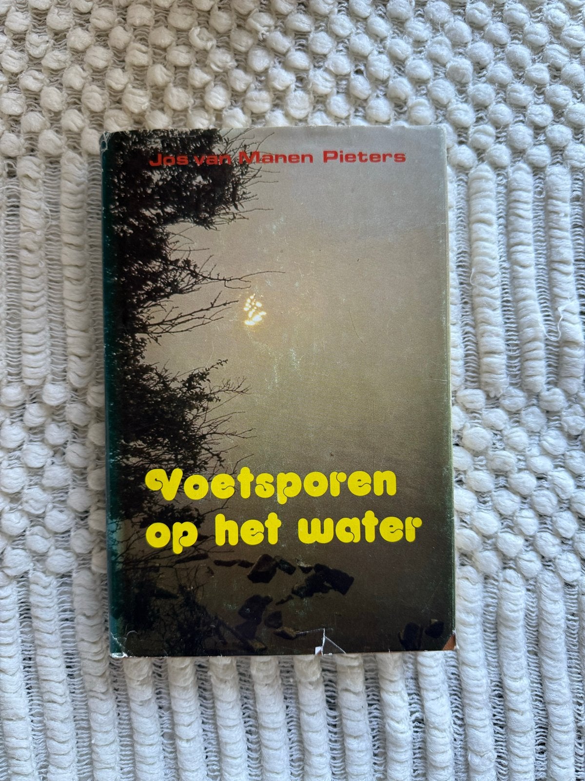 Voetsporen op het water - Jos van Manen Pieters, Ophalen of Verzenden, Gelezen