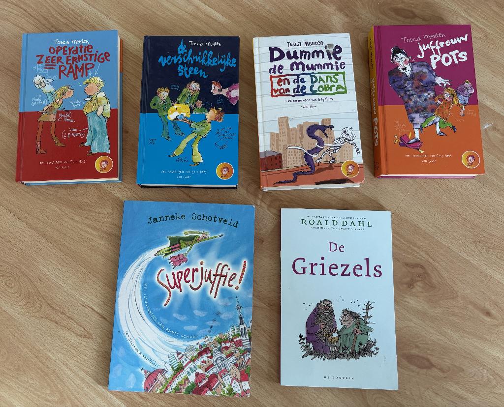 superjuffie,juffrouw pots, julius zebra, dummie, griezels et, Ophalen of Verzenden, Zo goed als nieuw, Fictie algemeen