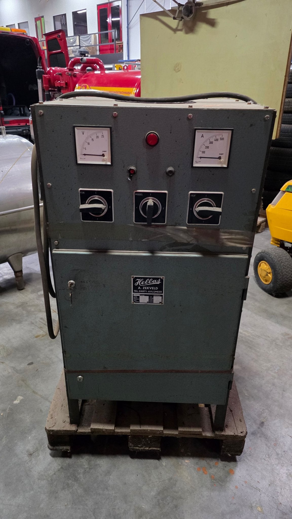 Hellas R 500 gelijkrichter 500 A / 15 V met elektrolysebak, Auto diversen, Ophalen of Verzenden, Gebruikt
