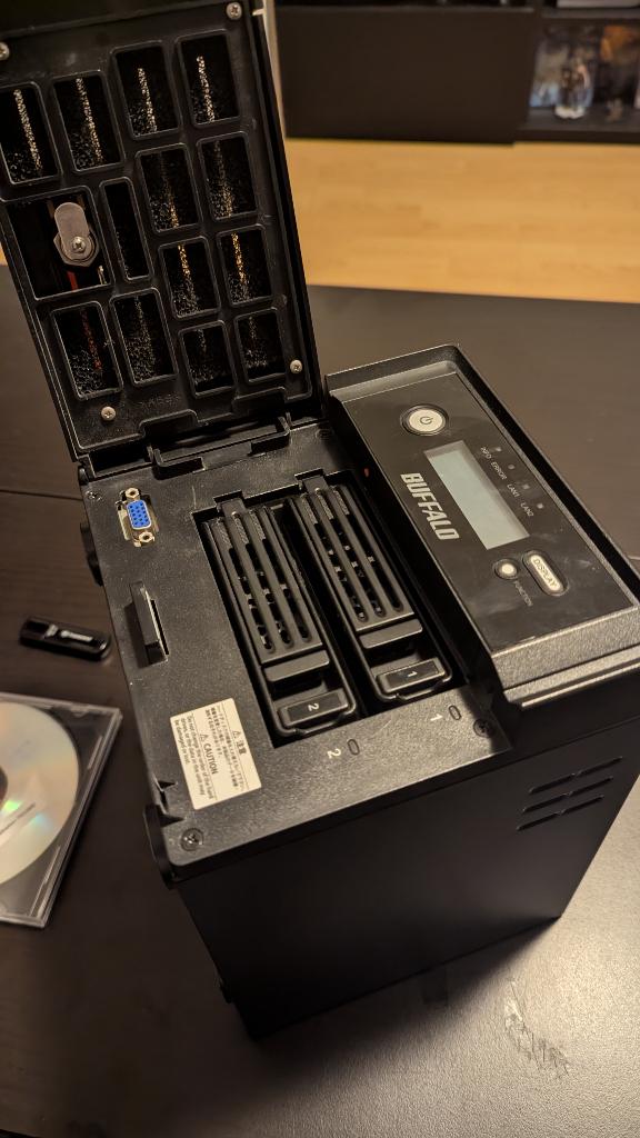 Buffalo TeraStation NAS - 2-bay (exclusief HDD's), Computers en Software, NAS, Ophalen of Verzenden, Gebruikt