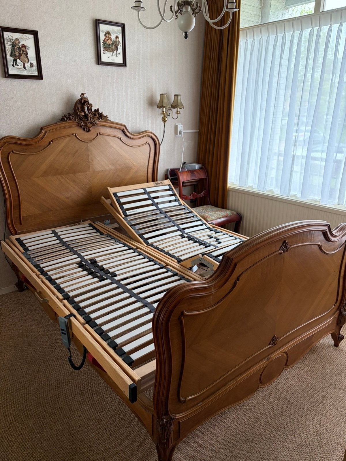 Antiek bed met electrische lattenbodems, Ophalen, Gebruikt, Tweepersoons, 180 cm