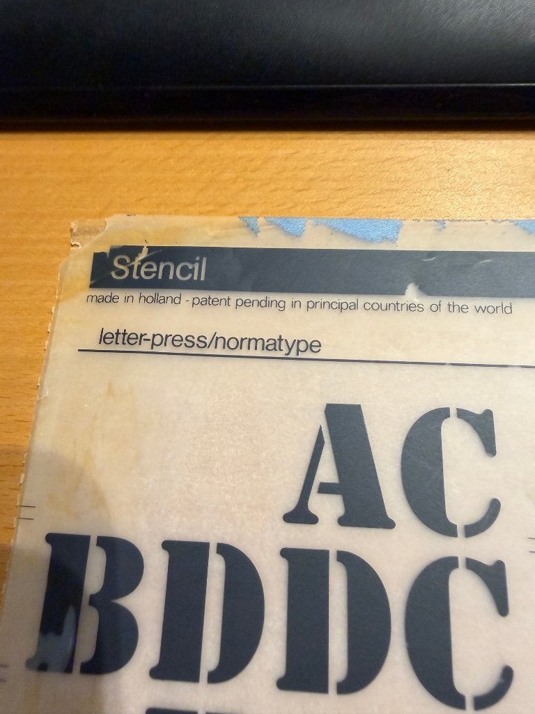Mecanorma Stencil 86.72 CN wrijfletters, Ophalen of Verzenden, Gebruikt, Overige typen
