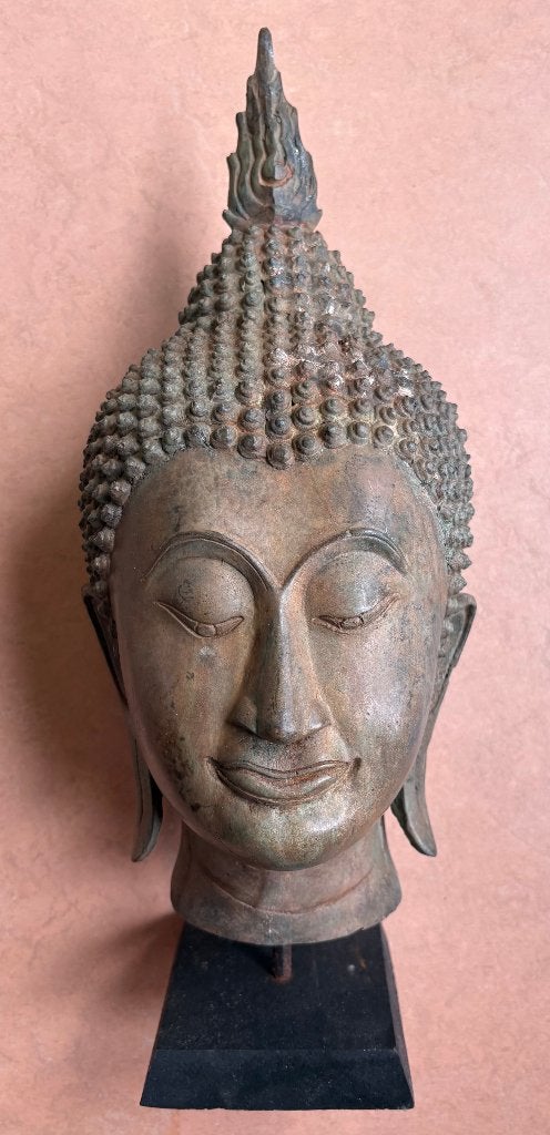 Antiek bronzen Boeddha hoofd op standaard (bijna 40 cm), Antiek en Kunst, Handgemaakt, Ophalen of Verzenden, Overige herkomsten