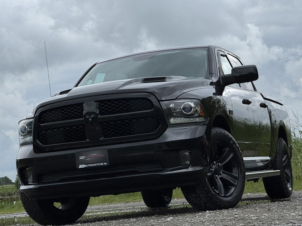 Dodge Ram 1500 SPORT 5.7L V8, LAGE BIJTELLING NETTE STAAT, V, Gebruikt, 5654 cc, Zwart, Leder