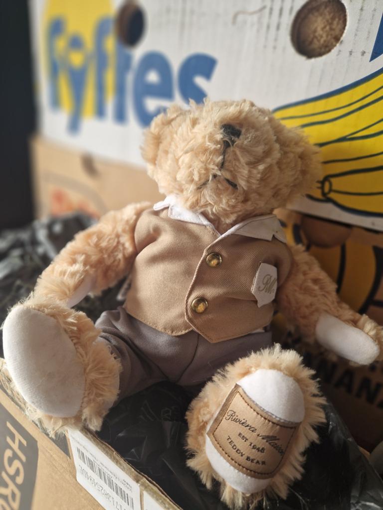 Riviera Maison Teddybeer met kleding - Zo goed als nieuw, Overige merken, Overige karakters, Beer, Ophalen of Verzenden