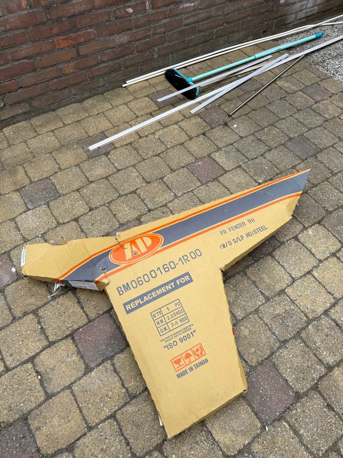 Nieuw Spatbord Rechtsvoor - Universeel, Ophalen, Voor, Nieuw, Spatbord