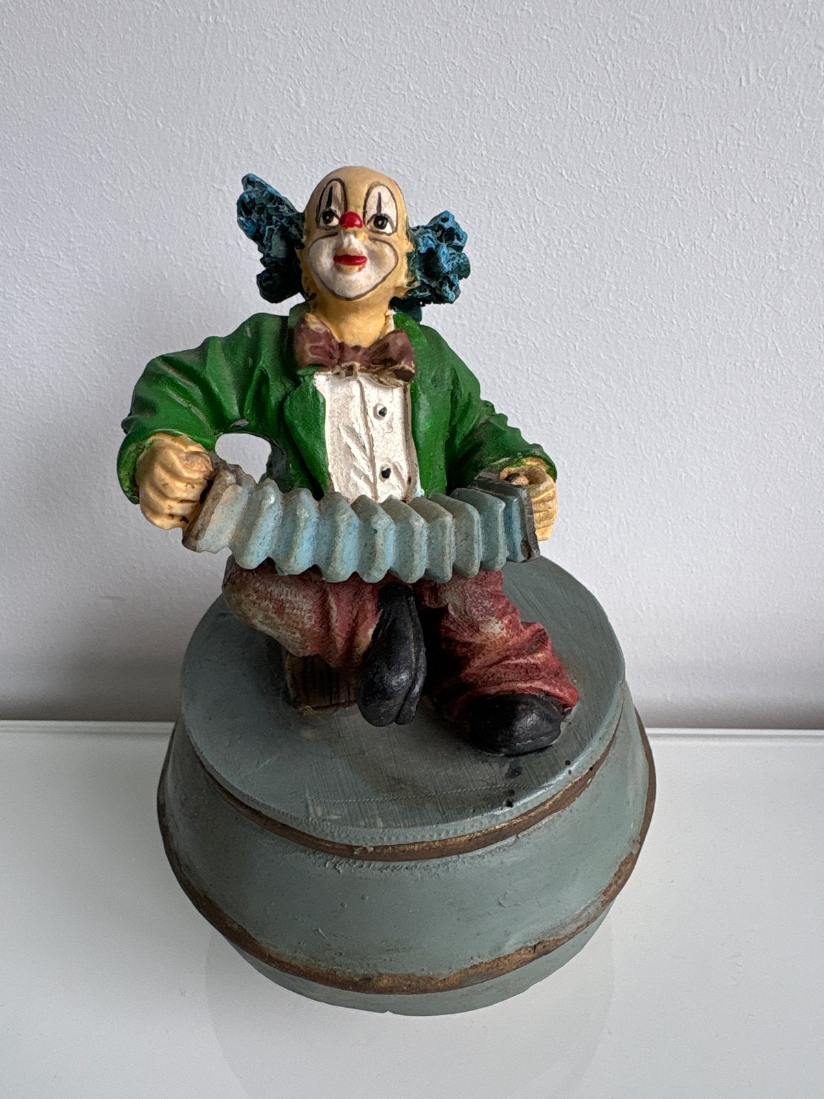 Muziekdoos met clown en accordeon, Ophalen of Verzenden, Gebruikt