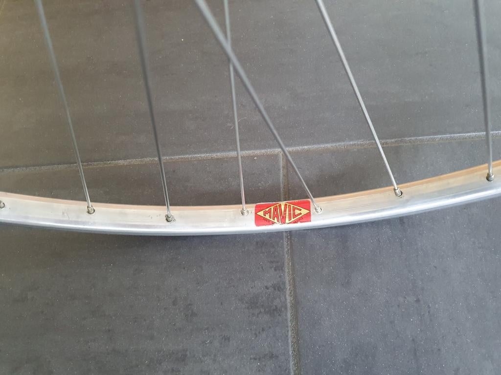 28 inch Tube wiel met Mavic velg, Fietsen en Brommers, Fietsonderdelen, Wiel, Gebruikt, Toerfiets, Ophalen of Verzenden
