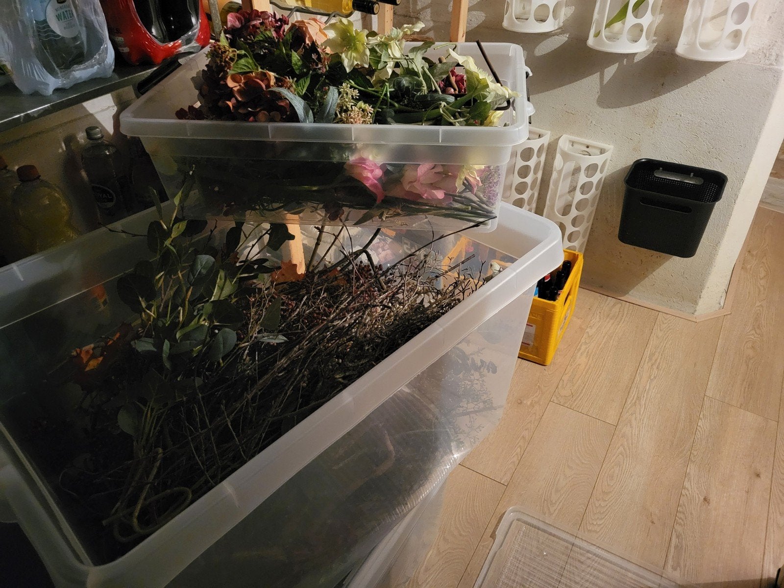 Diverse kunstbloemen en takken, Ophalen, Minder dan 10 m², Groen