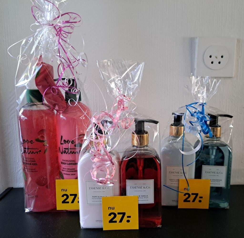 Oriflame Cadeausets, Ophalen of Verzenden, Nieuw, Bad & Douche