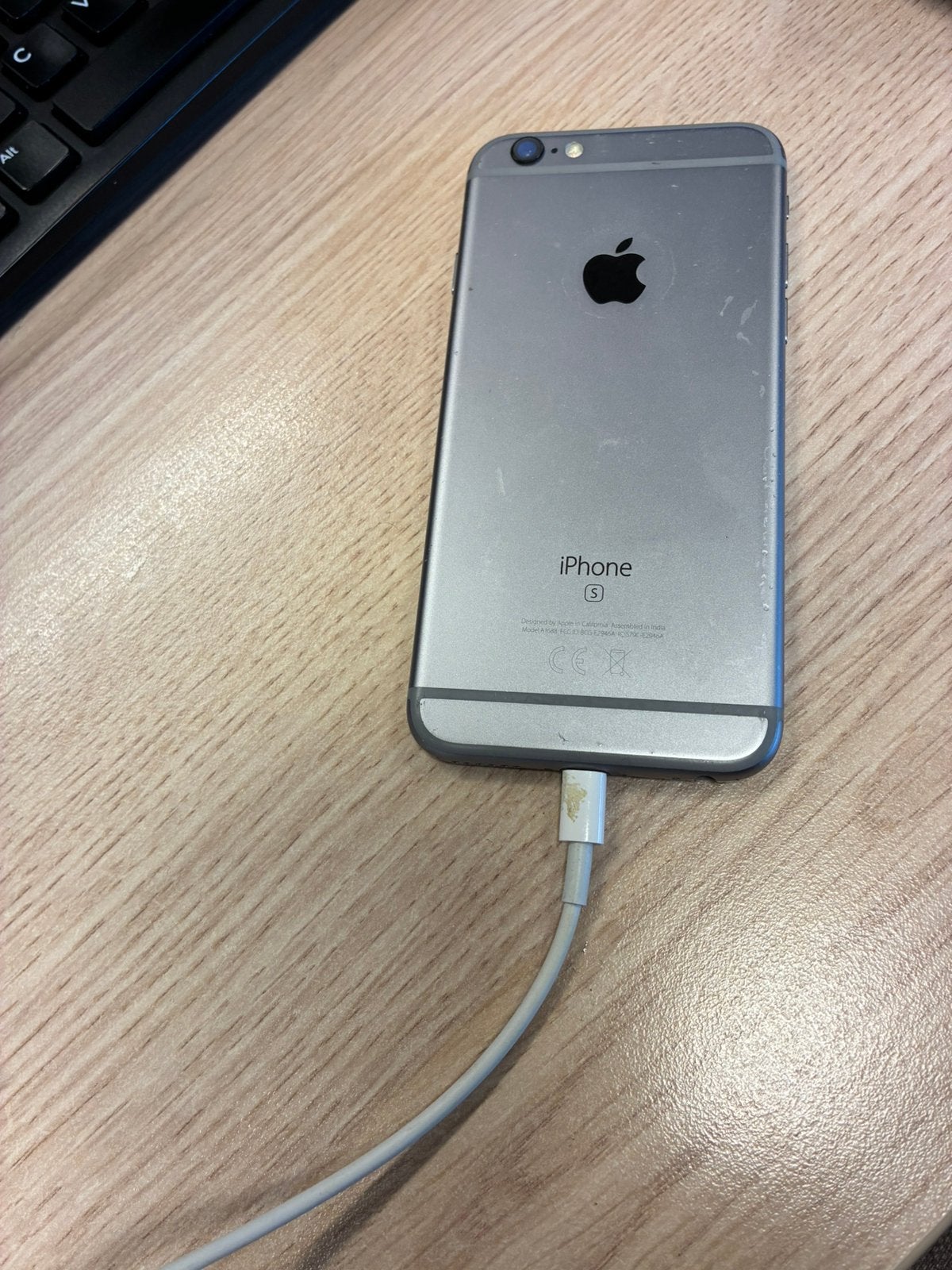 iPhone 6S - Goede staat, 99% batterijconditie, Ophalen of Verzenden, Zo goed als nieuw, 64 GB, Zonder simlock