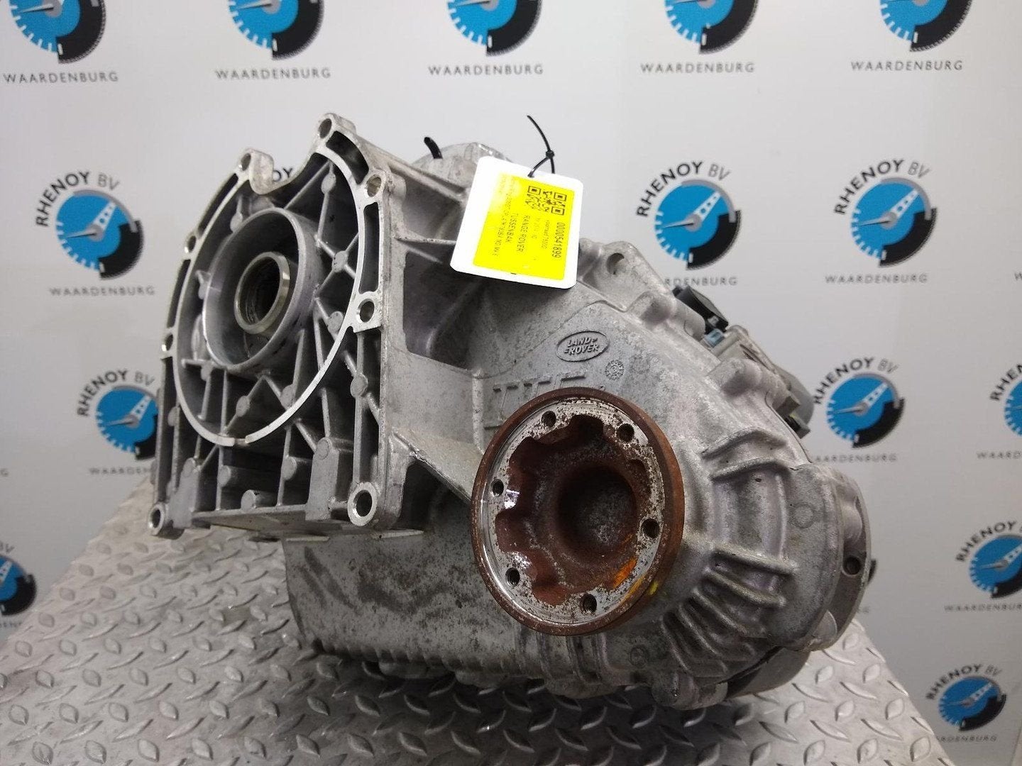 LANDROVER RANGE ROVER TUSSENBAK 2014, Ophalen of Verzenden, Gebruikt, Stiba lid