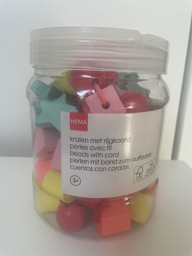 Kralen met rijgkoord, Ophalen of Verzenden, Zo goed als nieuw