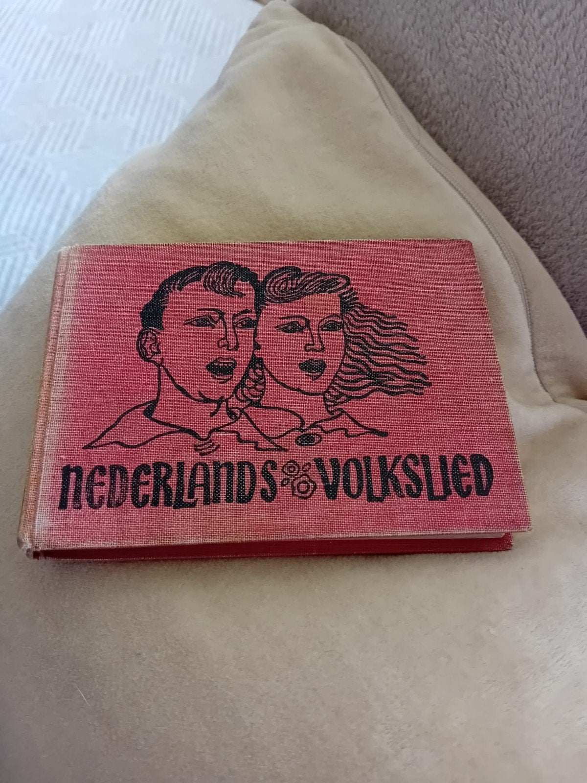 Nederlands Volkslied - J. Pollmann & P. Tiggers (1953), Ophalen of Verzenden, Gelezen