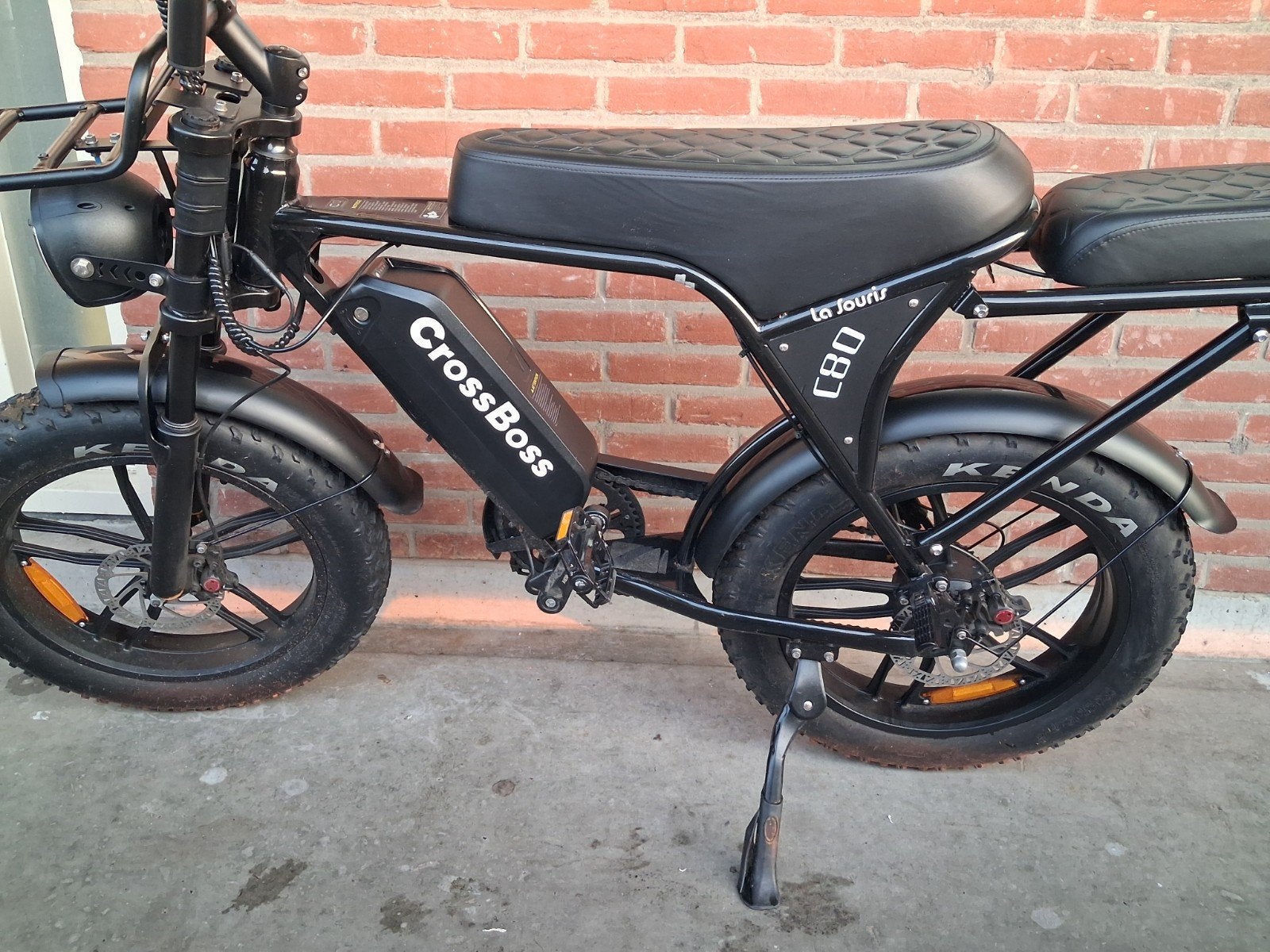 Fatbike CrossBoss V8-c80 glossy black special edition, Ophalen, Zo goed als nieuw