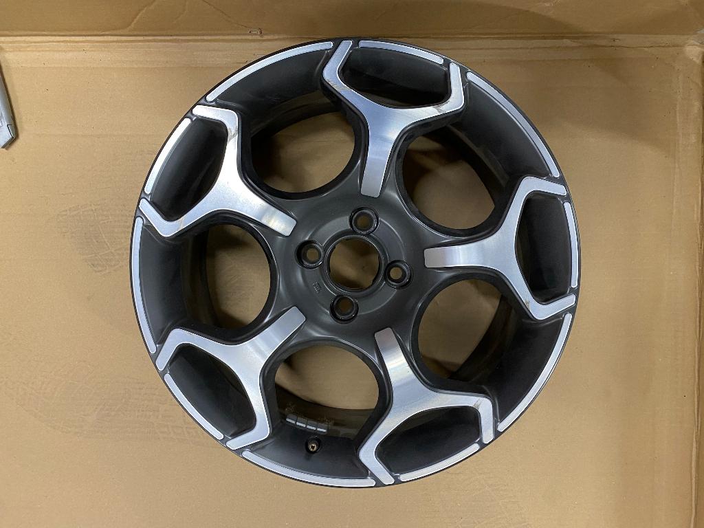 Velgen Fiat 500 /Fiat 500E/ 500L/Panda / Punto vanaf 75 euro, Auto-onderdelen, Banden en Velgen, Ophalen, Velg(en), Nieuw, Overige maten