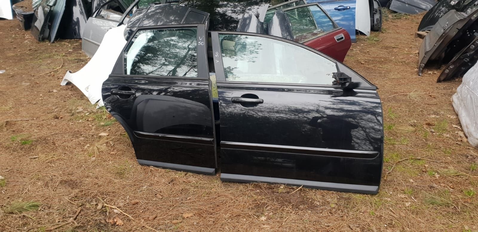VOLVO V50 PORTIEREN RV+RA BJ 2008, Gebruikt, -, Deur, -