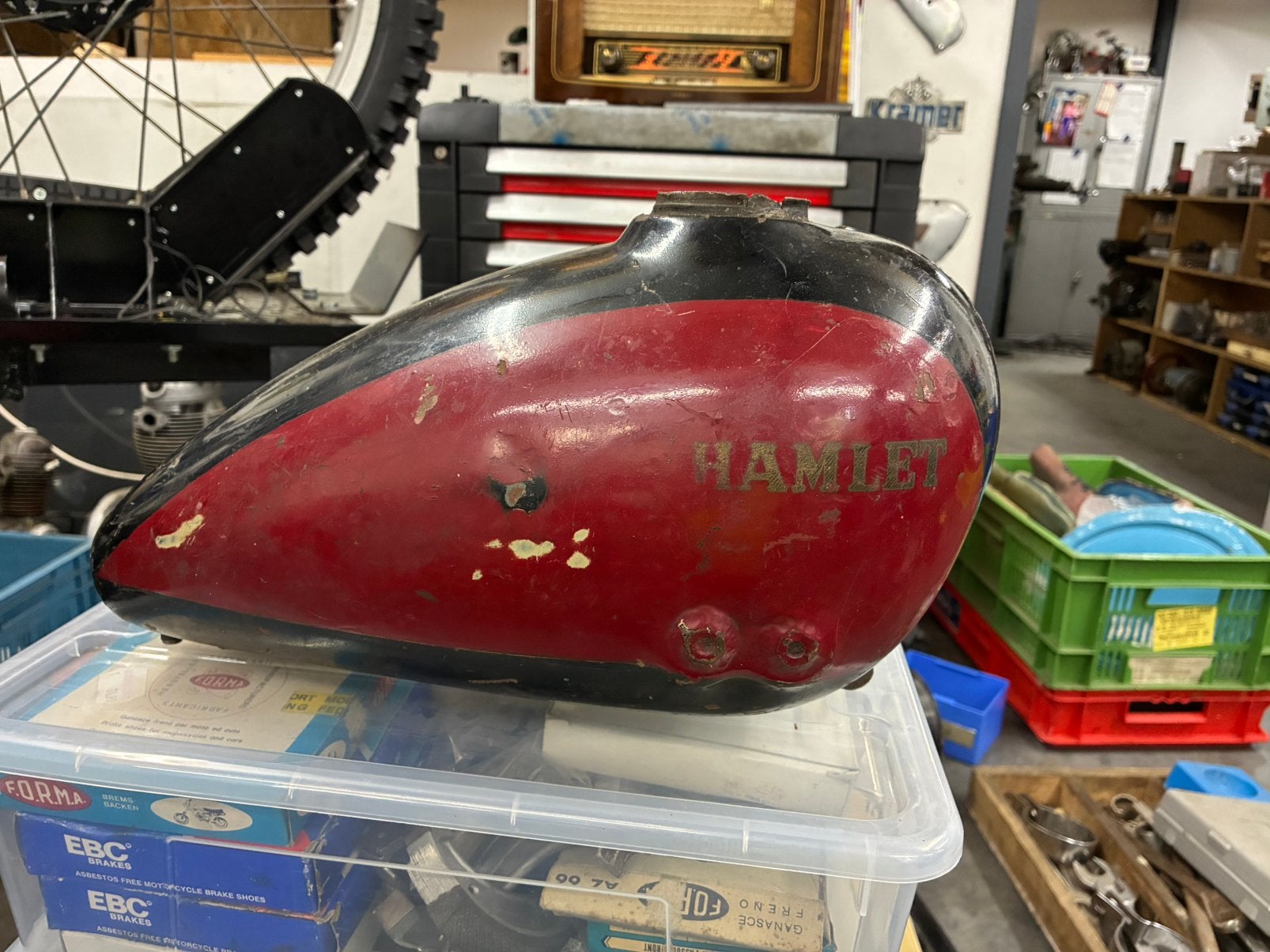 Benzinetank Hamlet motorfiets, Motoren, Onderdelen | Oldtimers, Ophalen of Verzenden, Gebruikt