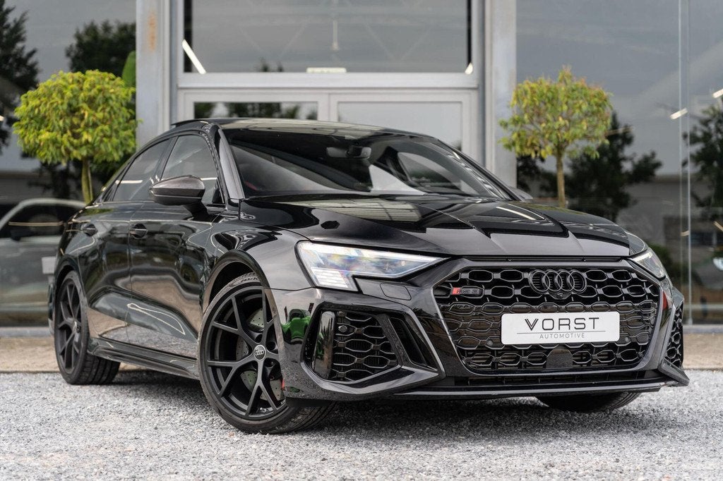 Audi RS 3 2.5 TFSI quattro Pano B&O Keramisch Leer Carbon, Auto's, Audi, Automaat, Gebruikt, RS3, Zwart