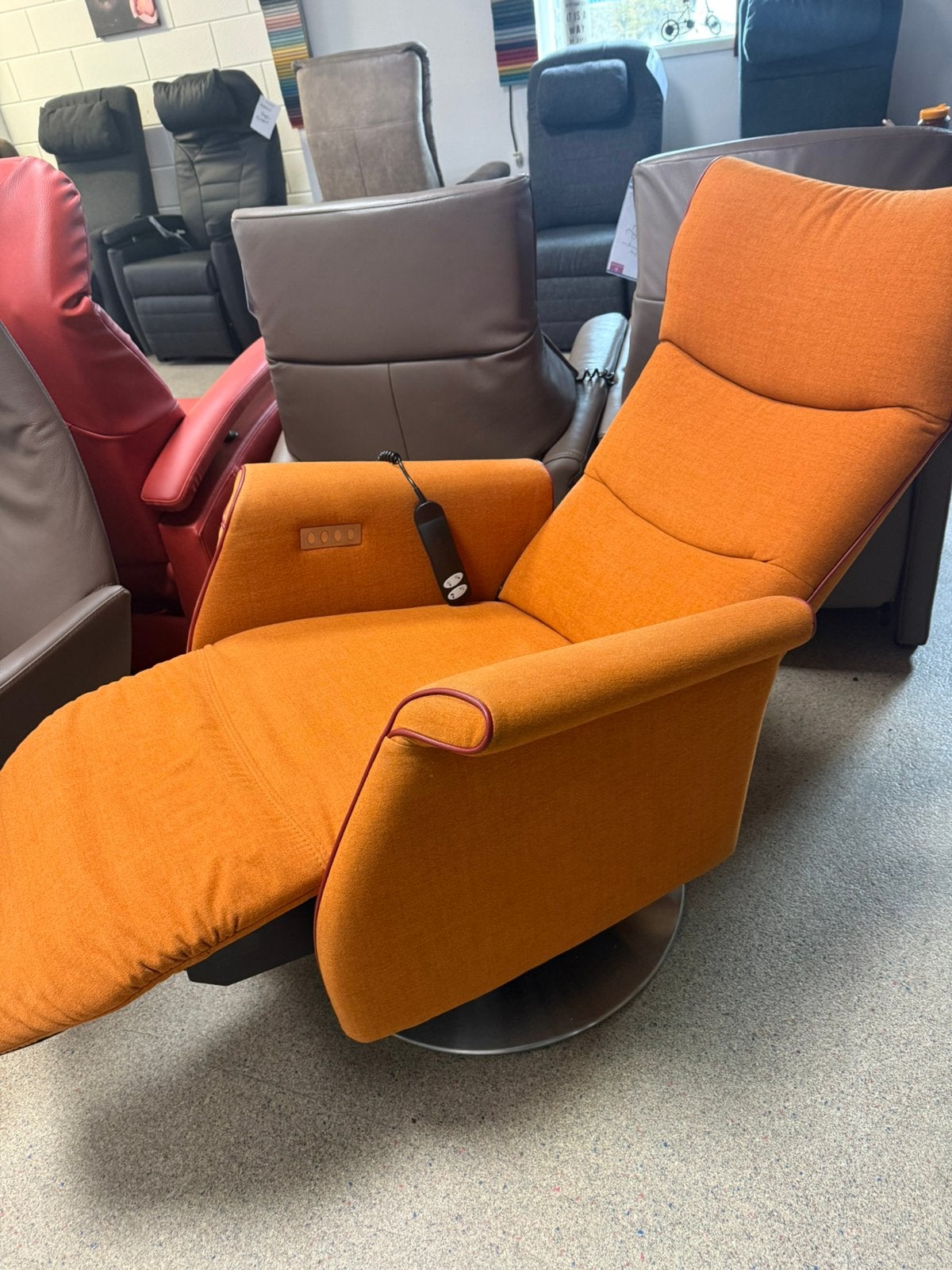 Prominent sta op stoel relax fauteuil, Verzenden, Zo goed als nieuw, Stof, Gratis bezorging regio Utrecht