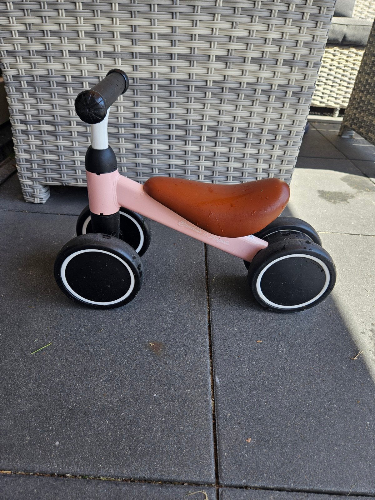 Bandits & Angels Roze Loopfiets 'The Little Starter', Ophalen, Gebruikt, Loopfiets