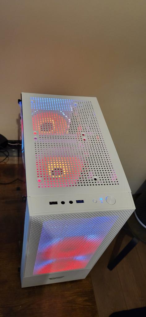Budget Gaming PC / i5 8600k / RX 480 8GB /, 1.13TB, Zelfgebouwde PC, Refurbished, Ophalen of Verzenden
