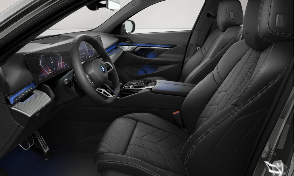 BMW i5 eDrive40 - M-Sport - Active Cruise Control - Harman K, Auto's, BMW, Achterwielaandrijving, Gebruikt, Zwart, 340 pk