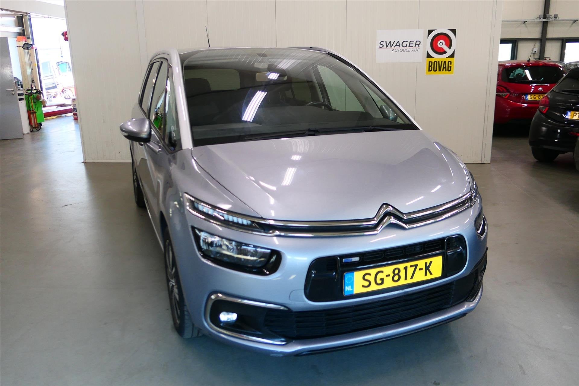 CITROEN Grand C4 Spacetourer 1.2 PureTech 130pk Shine 7perso, Auto's, Gebruikt, 1199 cc, 7 stoelen, C4 (Grand) Picasso