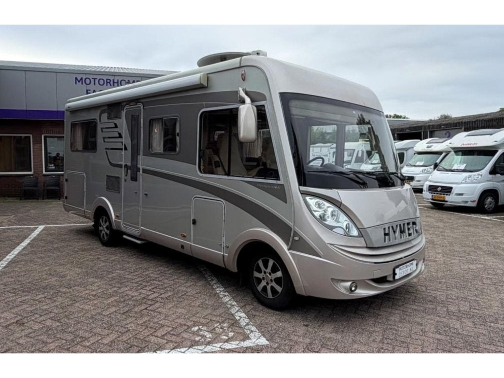 Hymer B554 Hydr. E&P LEVEL 4-Slaappl. compact 3.L 15, Integraal, Brandblusser, Fiat, 6 tot 7 meter