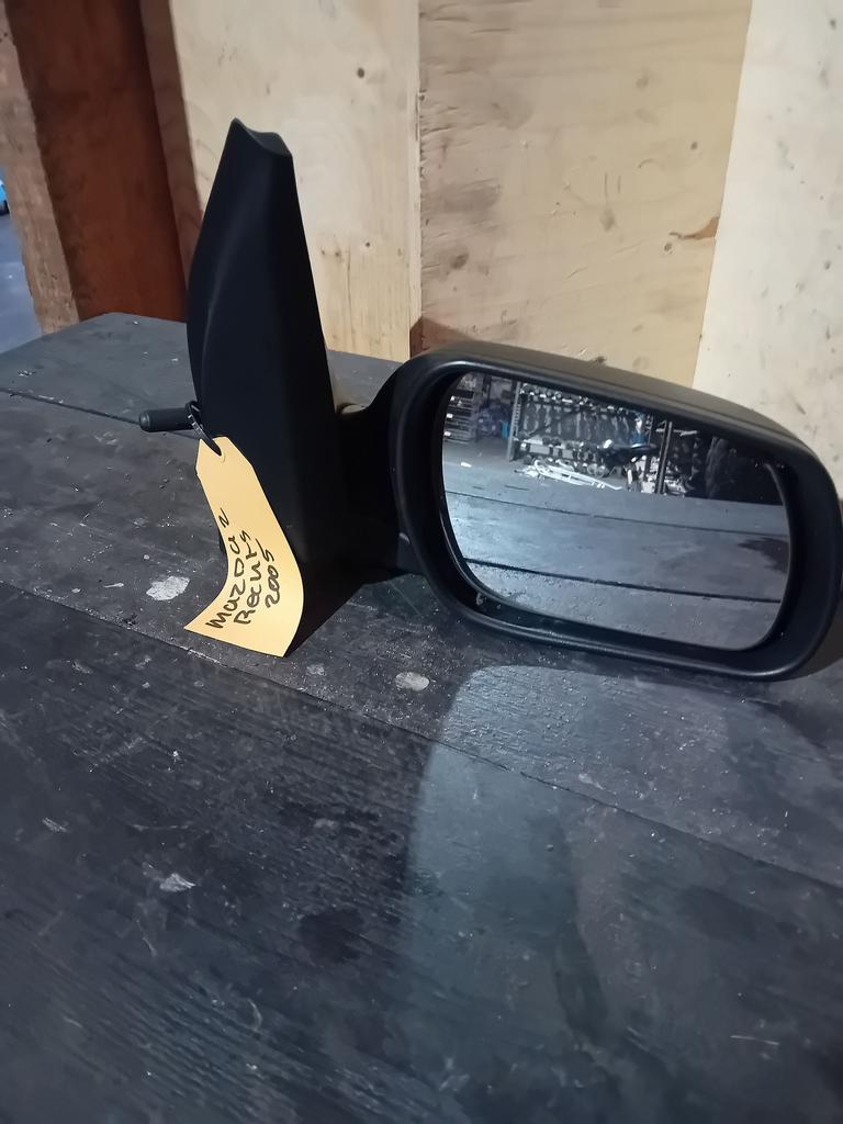 Rechter buitenspiegel Mazda 2 bj.2005, Auto-onderdelen, Spiegels, Gebruikt, -, Ophalen of Verzenden, Mazda