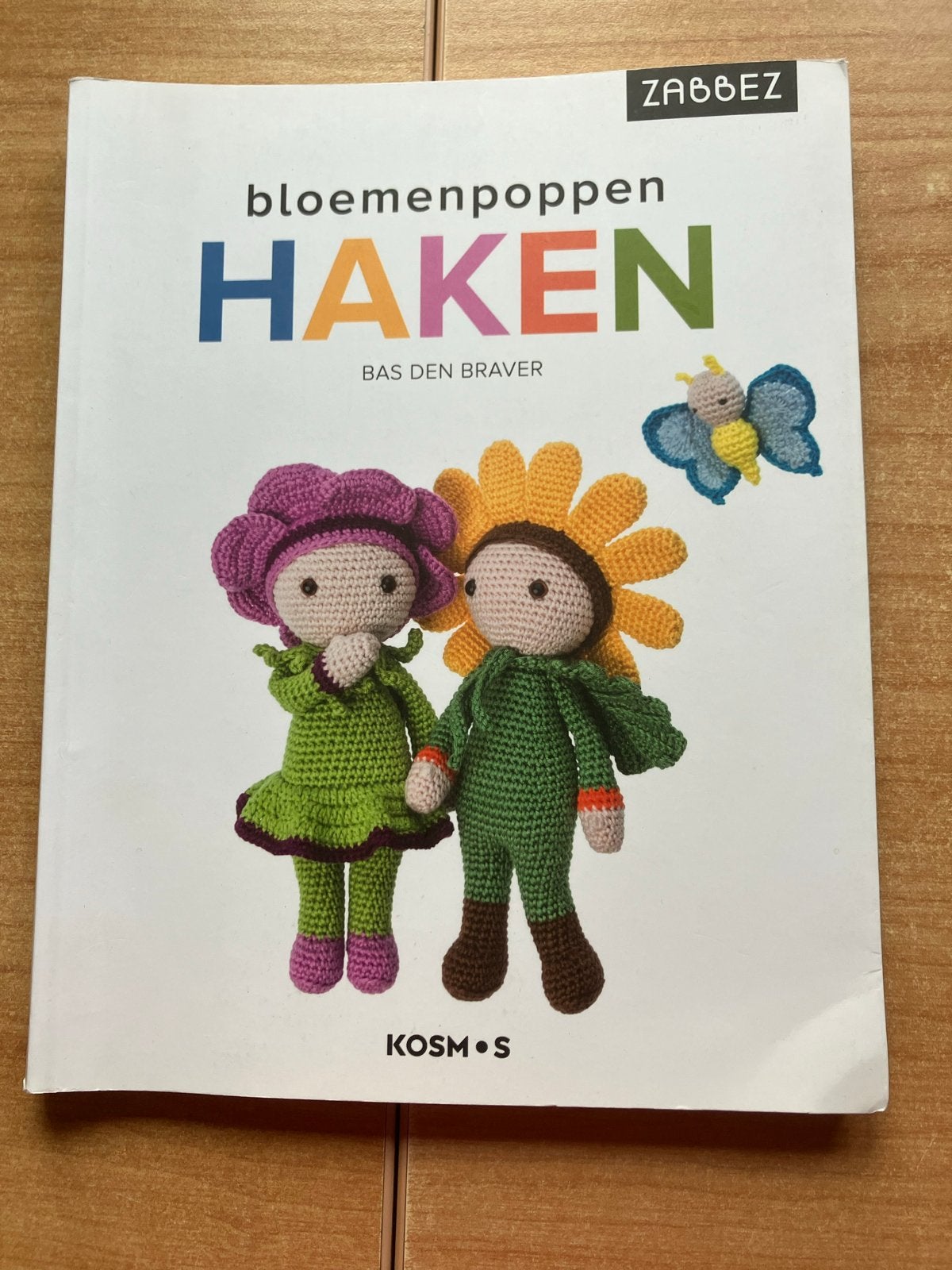 Haakboek Bloemenpoppen Haken - Bas den Braver (Zabbez), Hobby en Vrije tijd, Ophalen of Verzenden, Zo goed als nieuw, Haken, Patroon of Boek