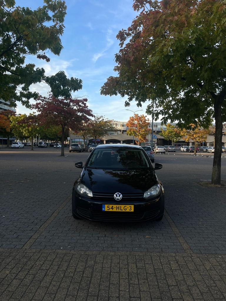 Volkswagen Golf 1.6 75KW DSG 2009 Zwart, Auto's, 15 km/l, 4 cilinders, 1165 kg, Zwart