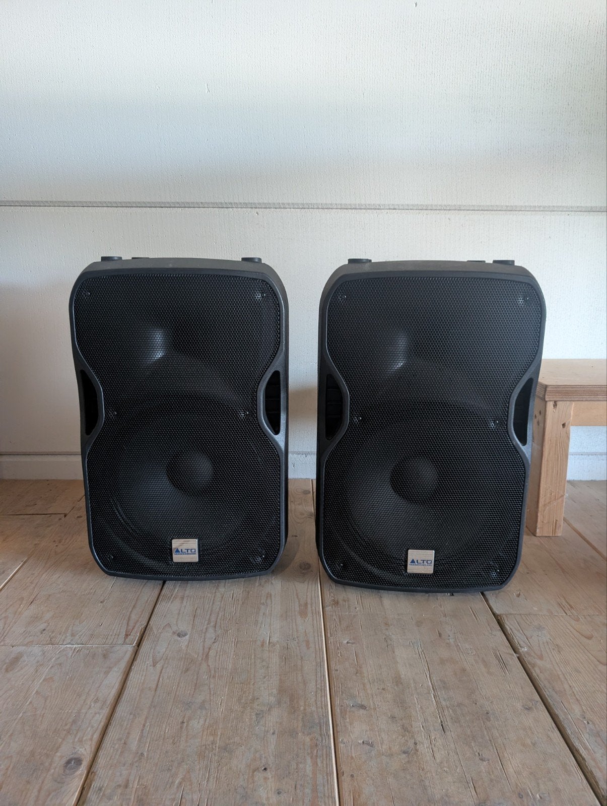 Alto Professional TRUESONIC TS115A actieve speakerset, Audio, Tv en Foto, Luidsprekers, Inclusief kabels, Speakerset, Zo goed als nieuw