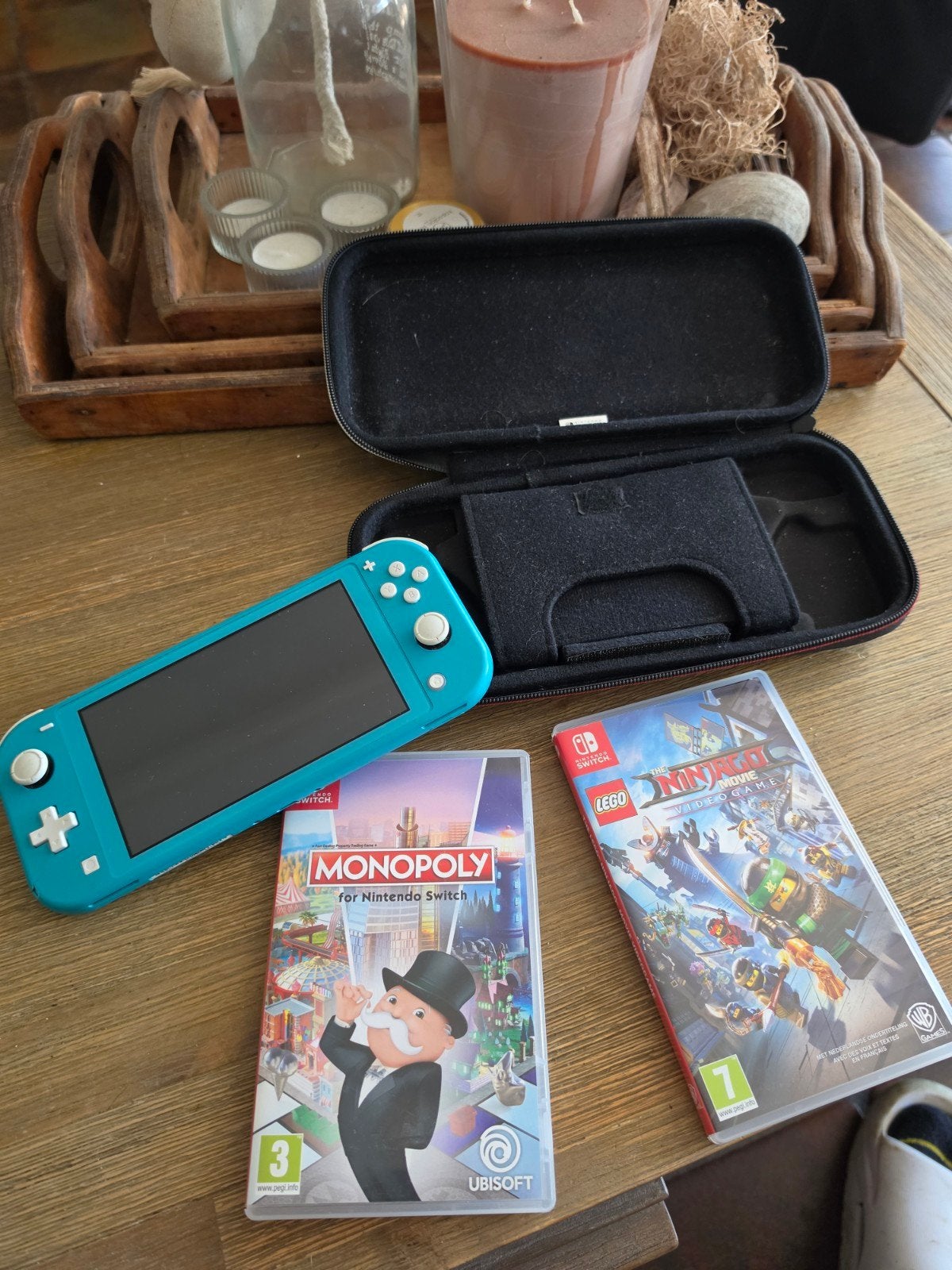 switch Turquoise incl spellen en hardcase, Spelcomputers en Games, Nintendo, Nintendo, Turquoise, Ophalen of Verzenden