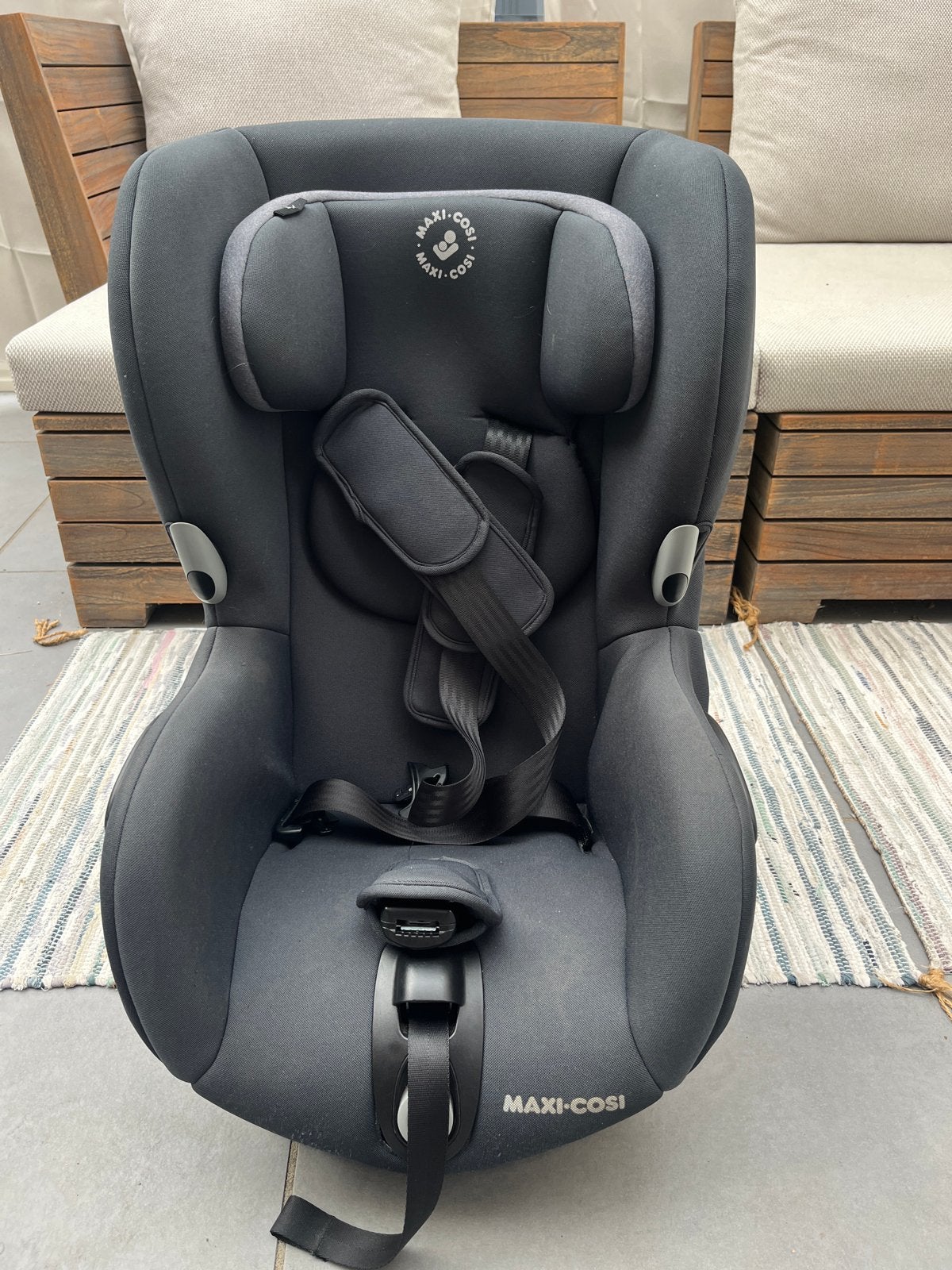 Maxi-Cosi Axiss Authegraph 9-18 kg Draaibare Autostoel, Kinderen en Baby's, Autostoeltjes, Verstelbare rugleuning, 9 t/m 18 kg