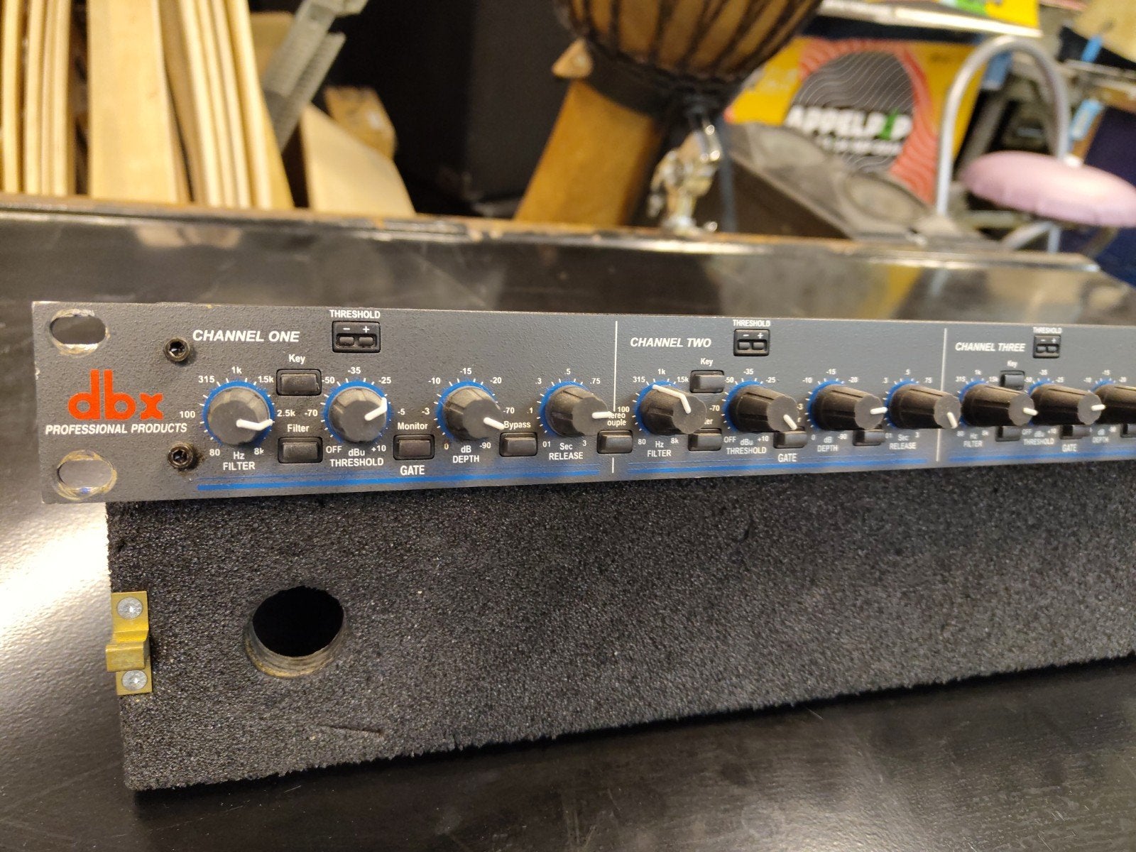 dbx 1074 Quad Noise Gate / Expander 19" Rack, Ophalen of Verzenden, Zo goed als nieuw, Overige typen