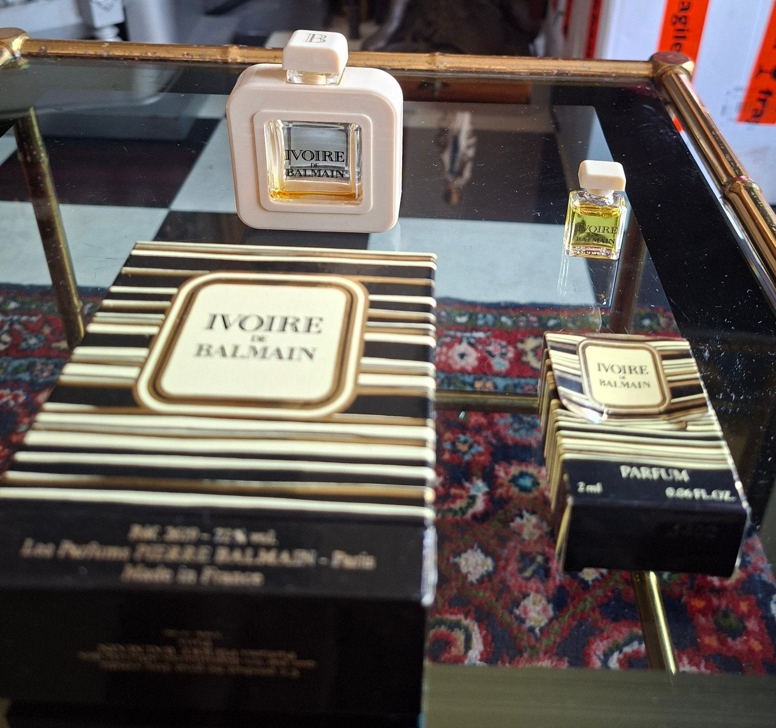 Vintage Ivoire de Balmain Parfum Miniatuur 2ml, Sieraden, Tassen en Uiterlijk, Uiterlijk | Parfum, Ophalen of Verzenden, Zo goed als nieuw