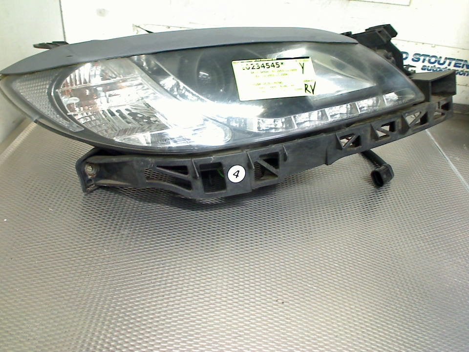 Koplamp Rechts sk3401 md3034d Mazda 3 (BK12) 2004, Gebruikt, Hitdorfer Straße 73, Leverkusen 51371, , Duitsland, Mazda, Info@mazda.de