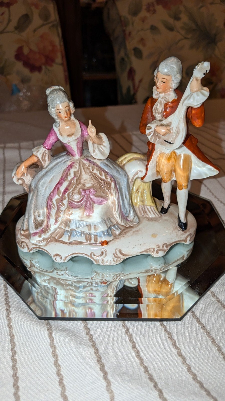 Antiek Porseleinen Beeldje Gräfenthal - Dame & Muzikant, Antiek en Kunst, Ophalen of Verzenden