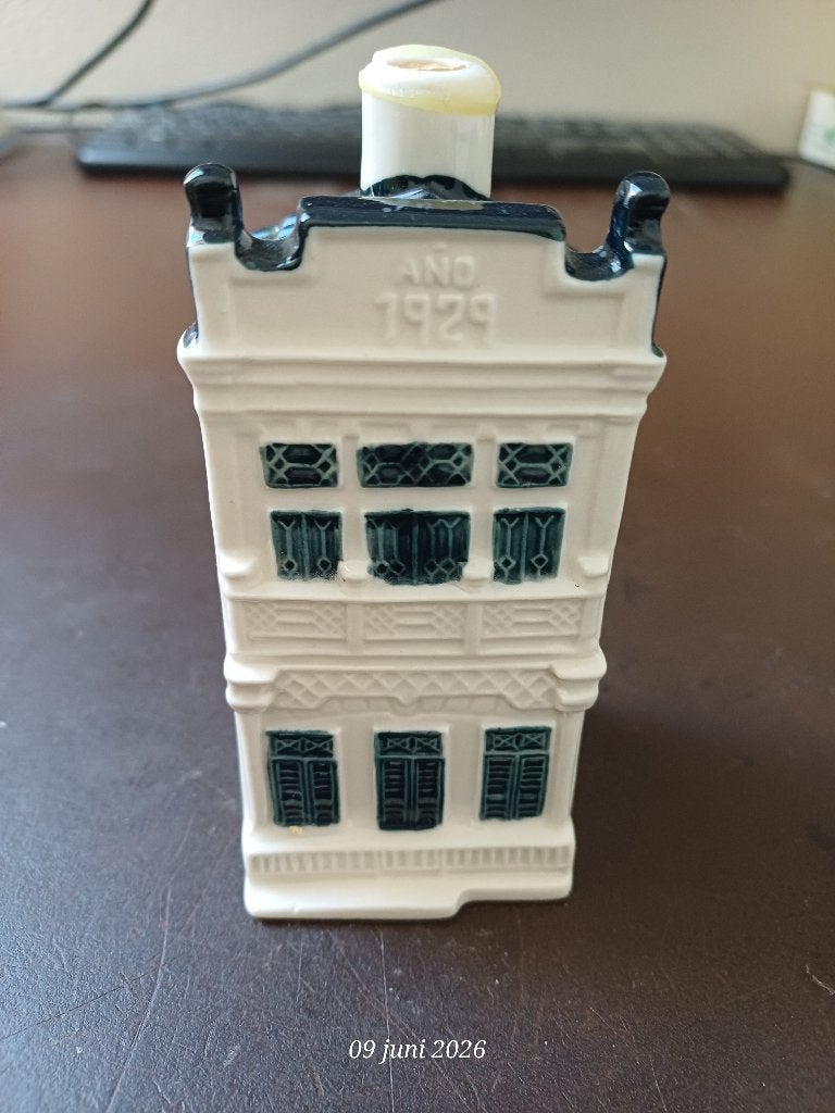 KLM huisje, Ophalen of Verzenden, Gebruikt, 81 t/m 91, Gevuld