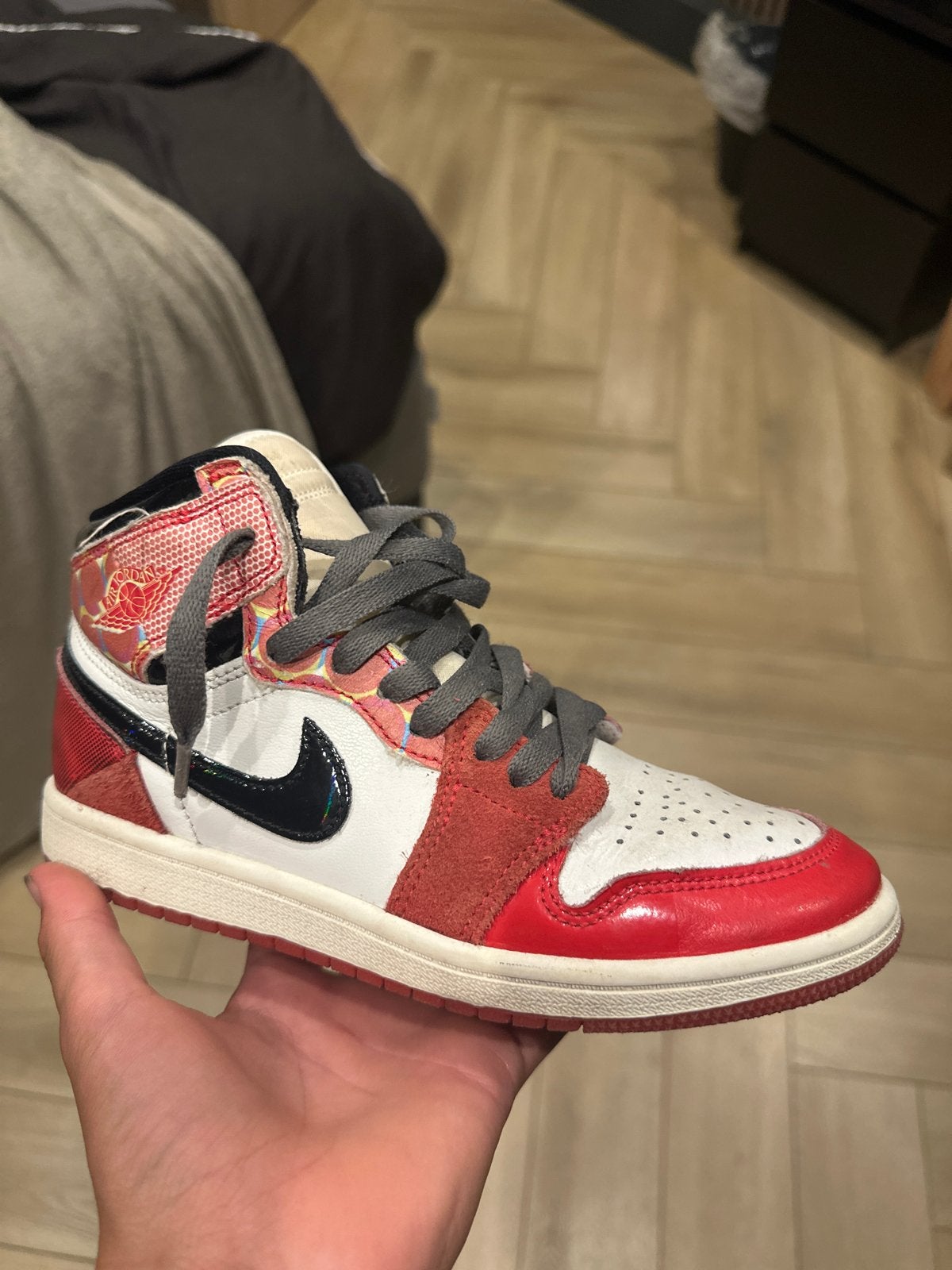 Nike Air Jordan 1 spiderman editie ( maat 35 ), Kleding | Heren, Schoenen, Ophalen, Zo goed als nieuw, Overige kleuren, Sneakers of Gympen